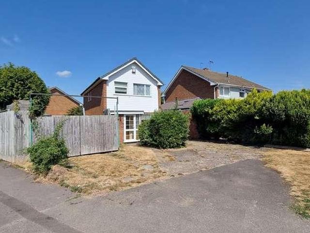 3 bed house for sale