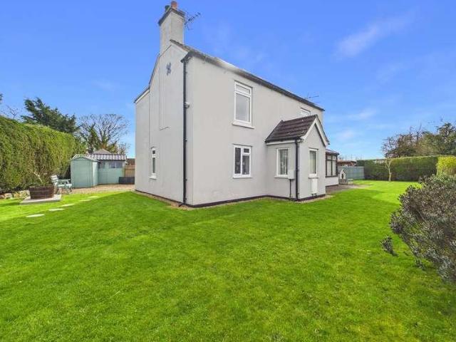 3 bed house for sale