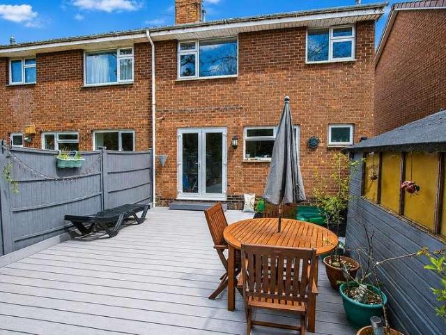 3 bed house for sale