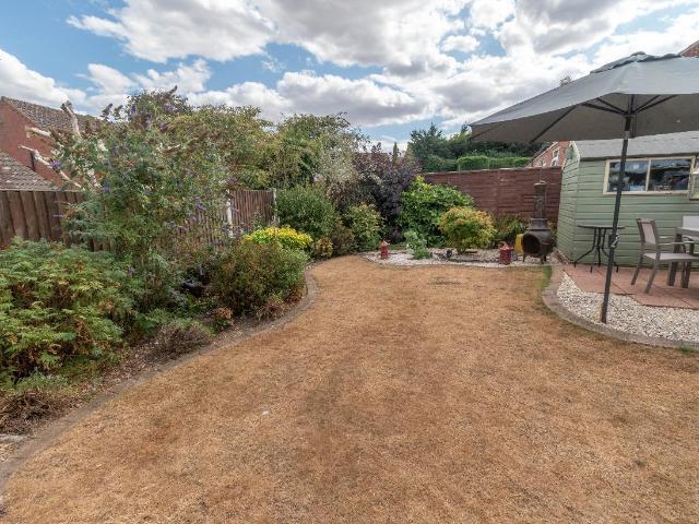 3 bed house for sale