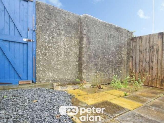 3 bed house for sale