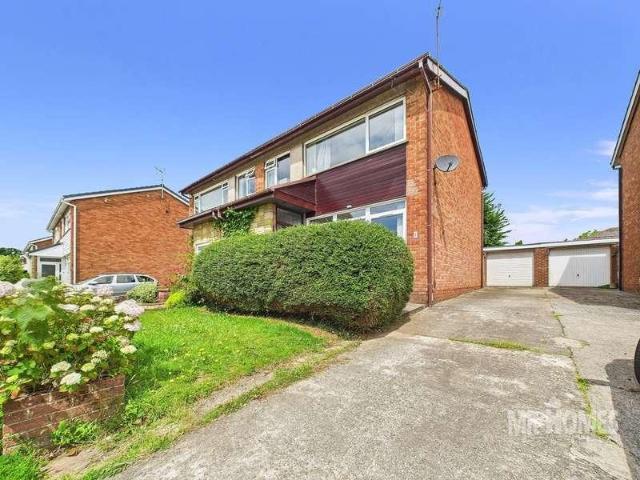 3 bed house for sale