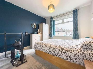3 bed house for sale