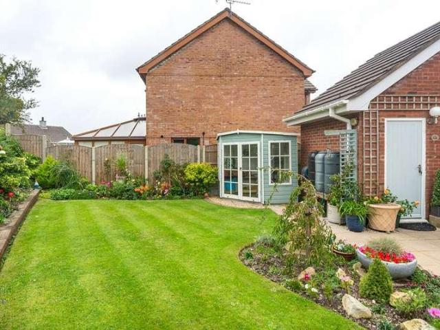 3 bed house for sale