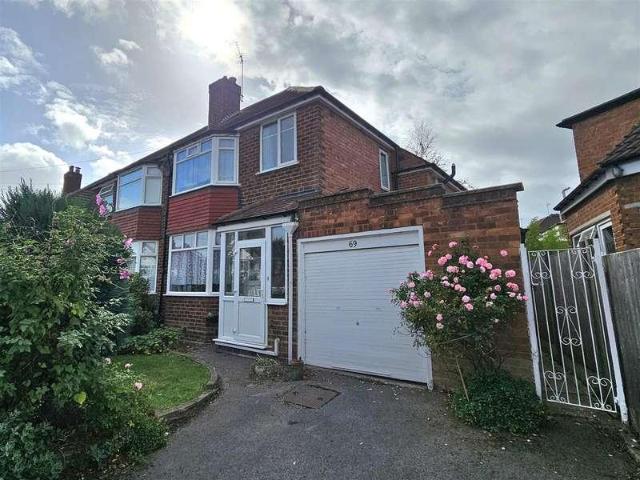 3 bed house for sale