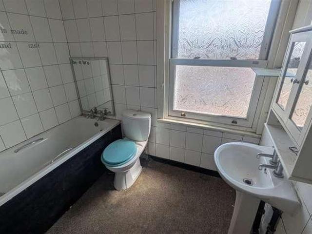 3 bed house for sale