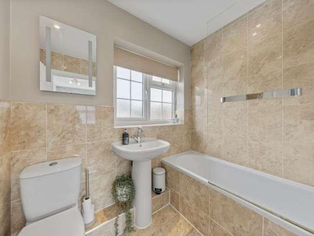 3 bed house for sale