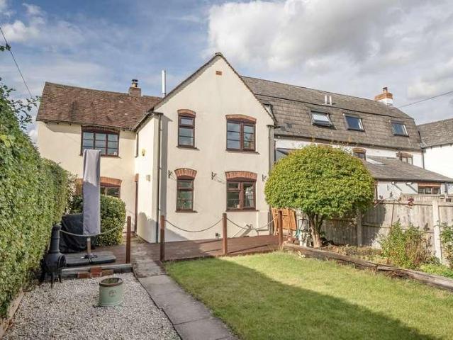 3 bed house for sale