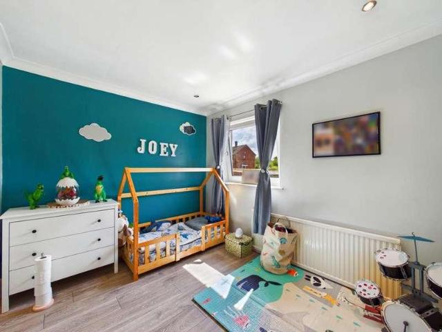 3 bed house for sale