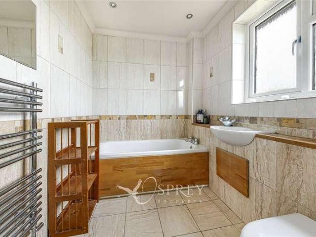 3 bed house for sale