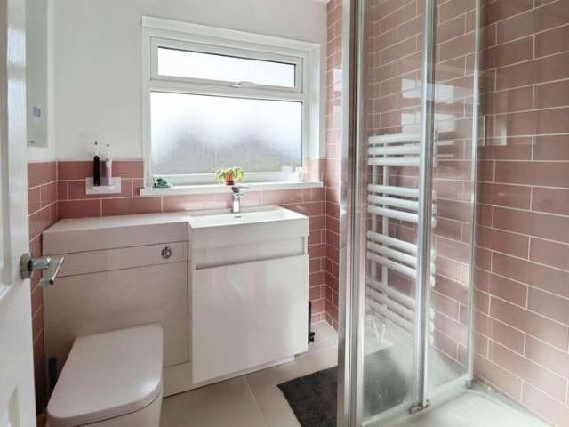 3 bed house for sale