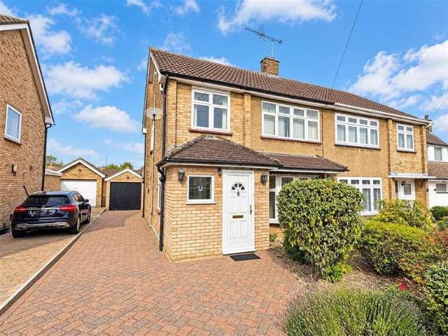3 bed house for sale