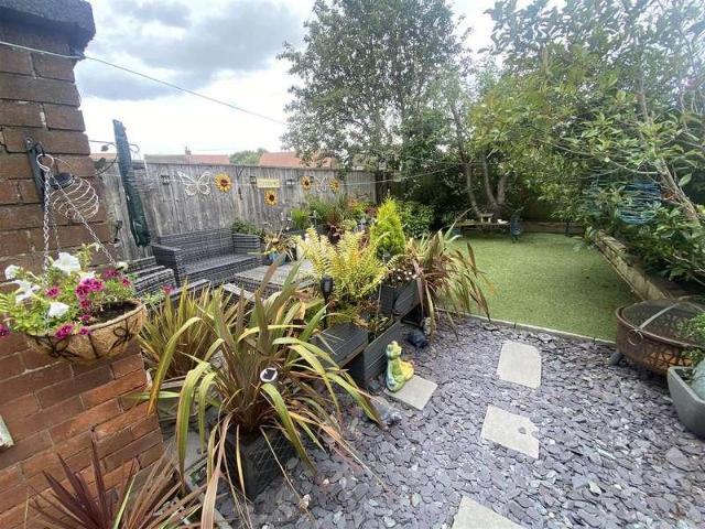 3 bed house for sale