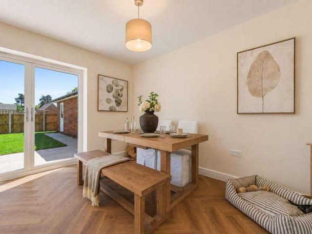 3 bed house for sale