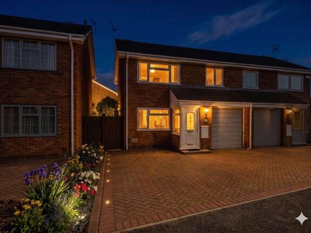 3 bed house for sale