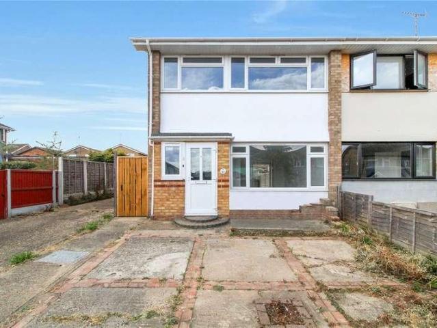3 bed house for sale