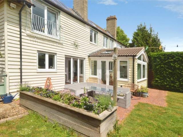 3 bed house for sale