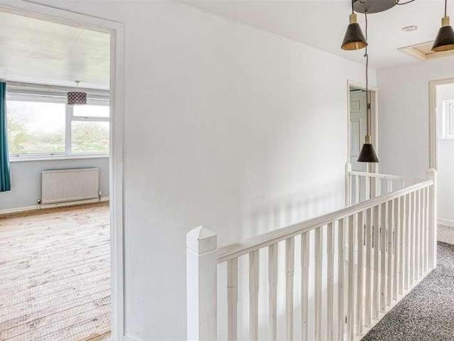 3 bed house for sale