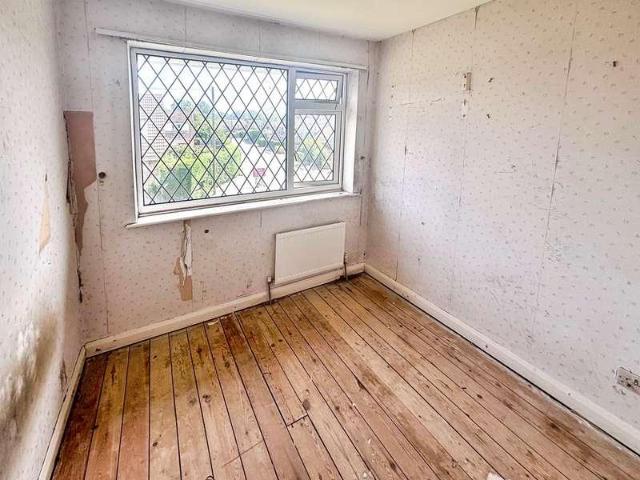 3 bed house for sale