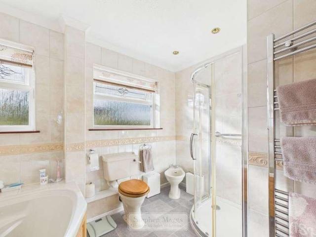 3 bed house for sale