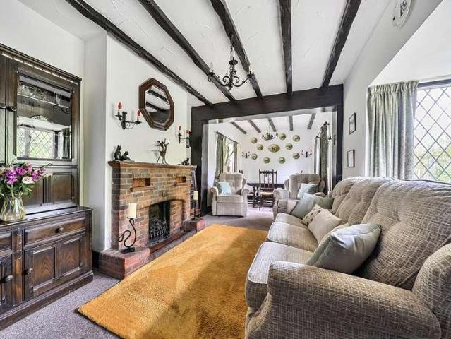 3 bed house for sale