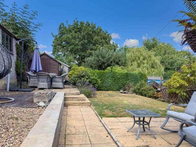 3 bed house for sale