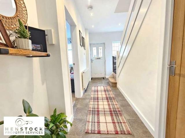 3 bed house for sale