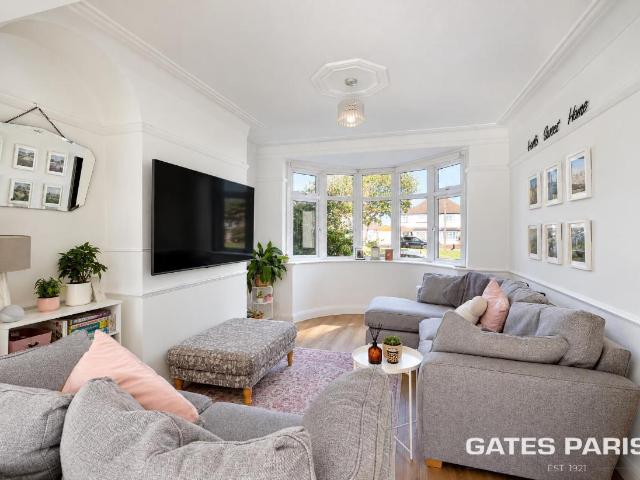 3 bed house for sale