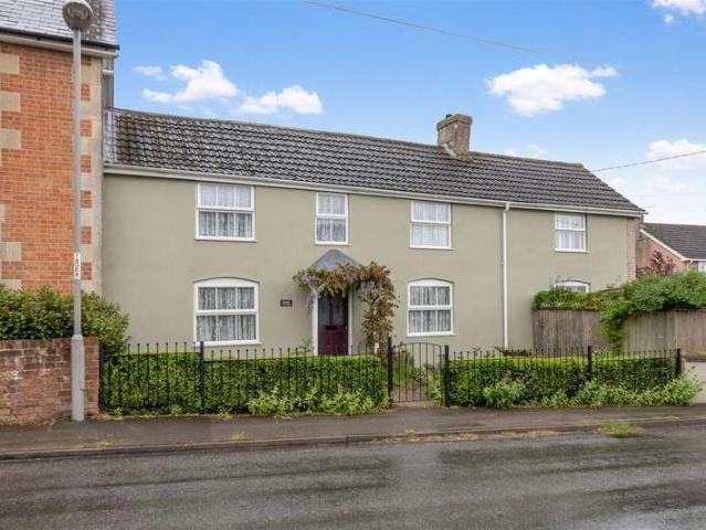 3 bed house for sale