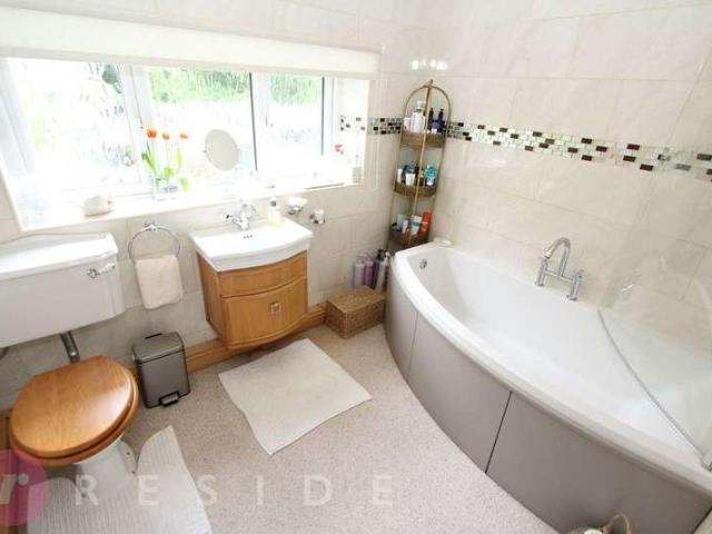 3 bed house for sale