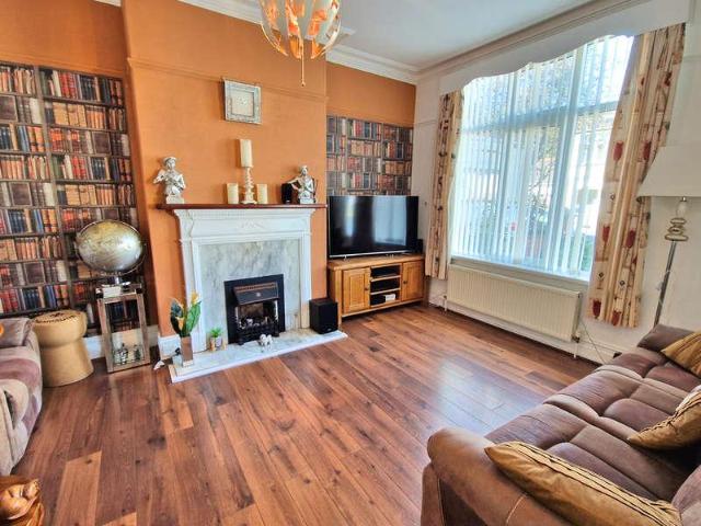3 bed house for sale
