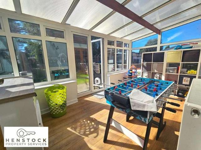 3 bed house for sale