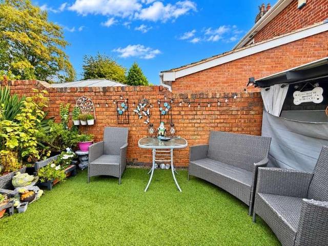 3 bed house for sale
