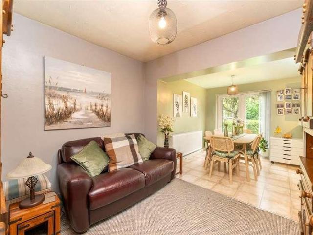 3 bed house for sale