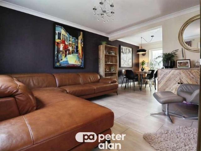 3 bed house for sale