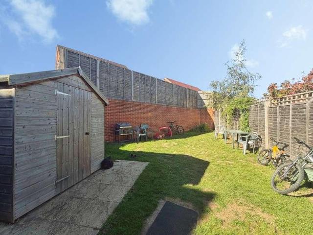 3 bed house for sale