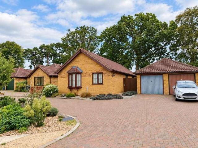 3 bed house for sale