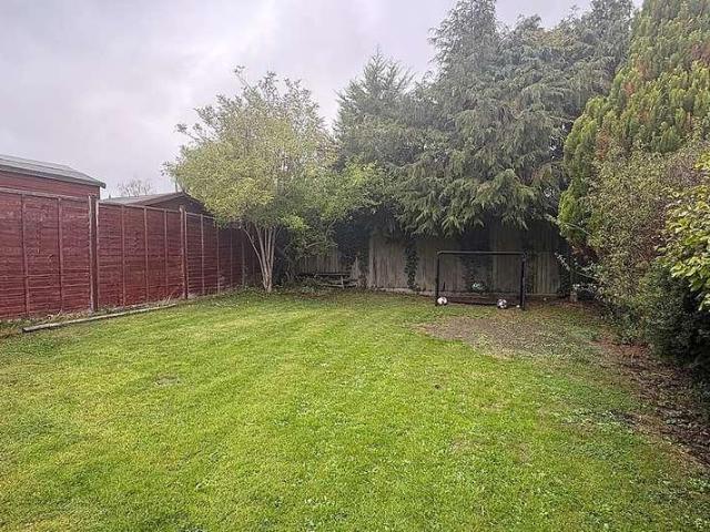 3 bed house for sale