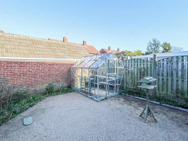 3 bed house for sale