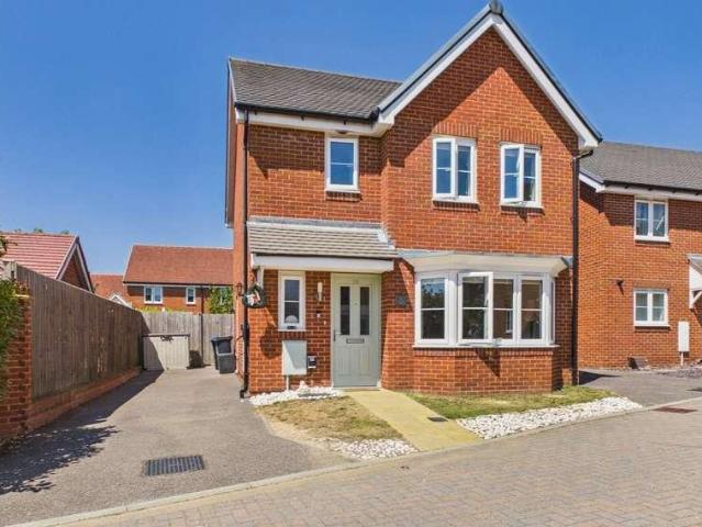 3 bed house for sale
