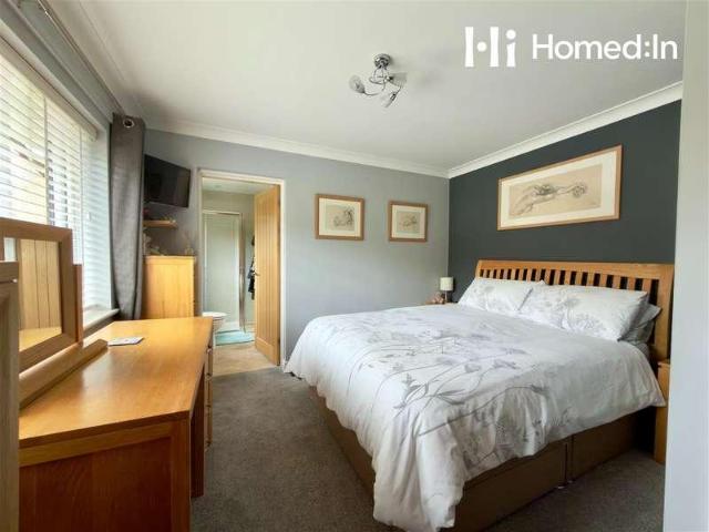 3 bed house for sale