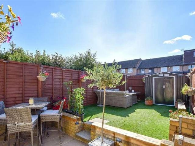 3 bed house for sale