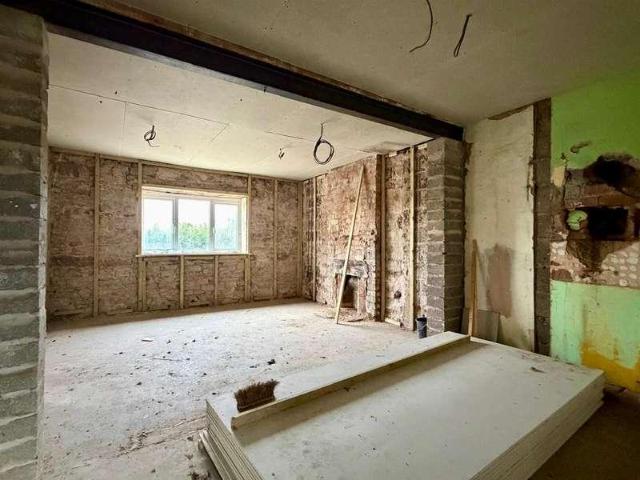3 bed house for sale