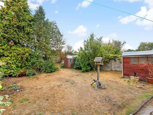3 bed house for sale