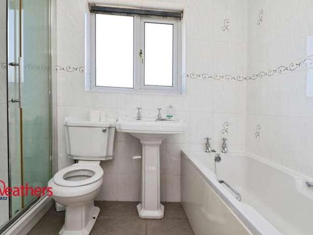 3 bed house for sale