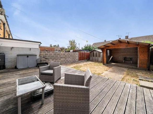 3 bed house for sale