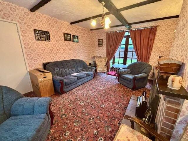 3 bed house for sale