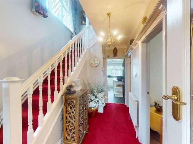 3 bed house for sale