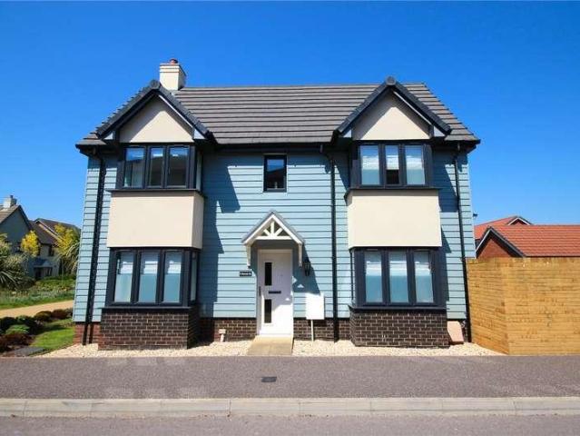 3 bed house for sale