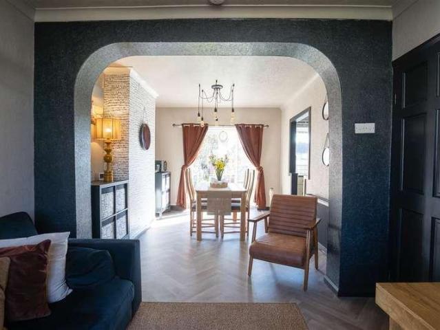 3 bed house for sale